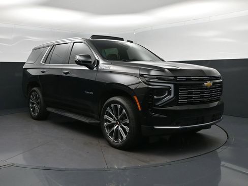 Used 2026 Chevrolet Tahoe High Country w/ Sun And Tow Package RWD image 9