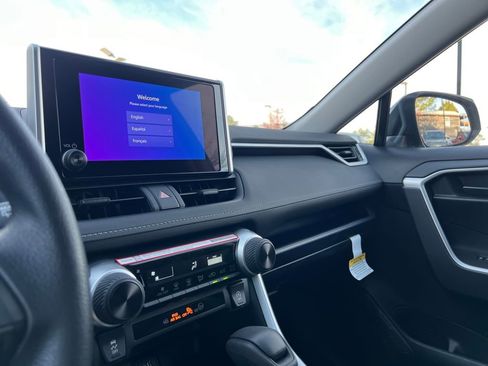 New 2025 Toyota RAV4 LE w/ Blackout Package (GST) image 20