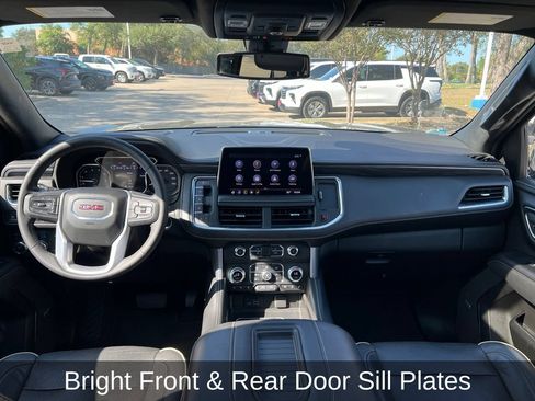 Used 2021 GMC Yukon SLT w/ SLT Premium Package AWD/4WD image 13