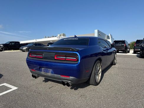 Used 2022 Dodge Challenger R/T Scat Pack RWD image 2