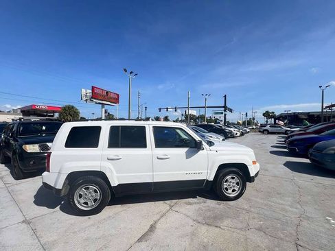 Used 2013 Jeep Patriot Sport w/ PWR Value Group FWD image 10