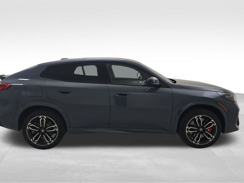 New 2026 BMW X2 xDrive28i w/ Technology Package AWD/4WD image 10