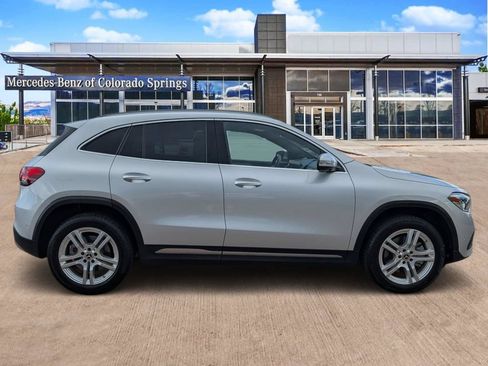 Certified 2021 Mercedes-Benz GLA 250 4MATIC image 4