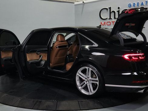 Used 2020 Audi S8 L w/ S8 Executive Package AWD/4WD image 18
