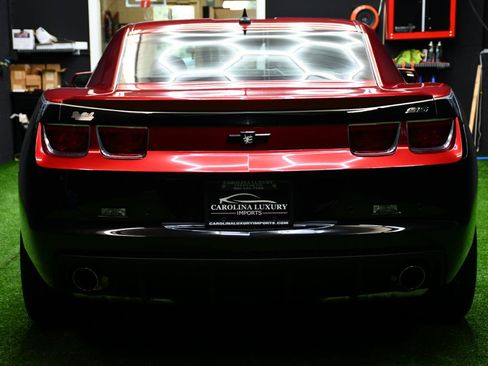 Used 2010 Chevrolet Camaro SS w/ RS Package RWD image 12