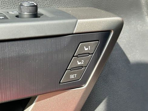New 2026 Toyota Tundra Platinum AWD/4WD image 26