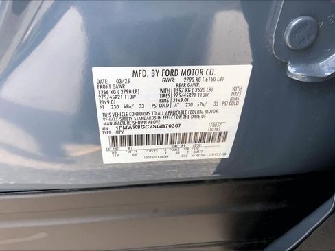 Used 2025 Ford Explorer ST w/ Sun And Sound Package image 34