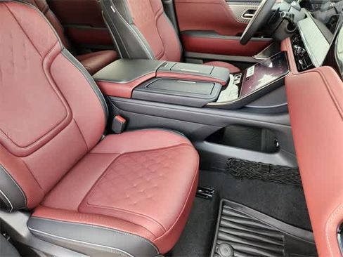 New 2026 INFINITI QX80 Autograph w/ Premium Cargo Package image 14