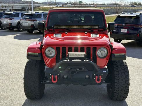 Used 2023 Jeep Gladiator Rubicon w/ Cold Weather Group image 9