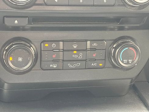 Used 2015 Ford F150 XLT w/ Equipment Group 302A Luxury image 12