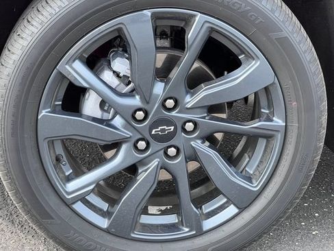 Used 2023 Chevrolet Equinox RS AWD/4WD image 7
