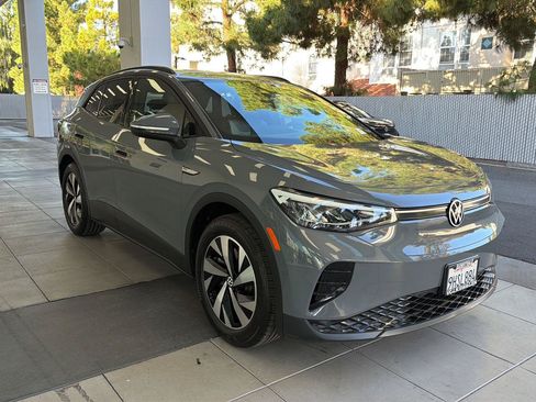 Used 2023 Volkswagen ID.4 Pro RWD image 7
