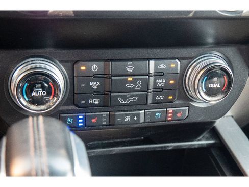 Used 2020 Ford F150 Platinum w/ Equipment Group 701A Luxury AWD/4WD image 27