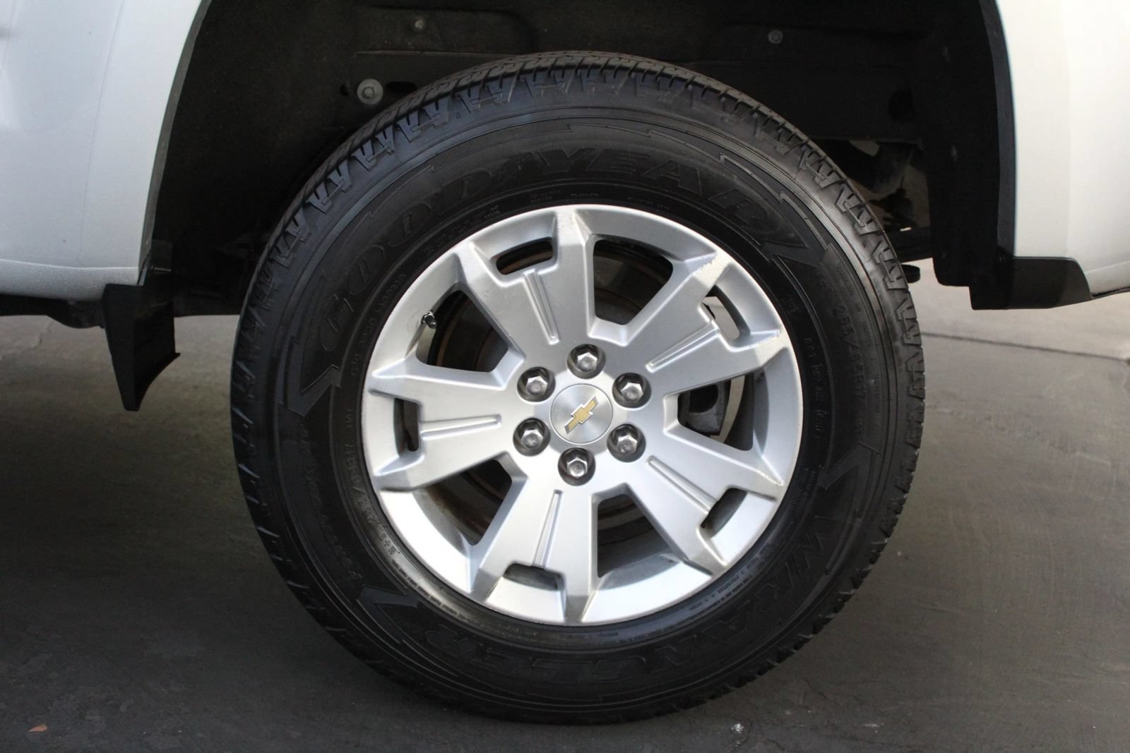 Used 2020 Chevrolet Colorado LT RWD image 34
