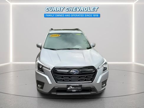 Used 2023 Subaru Forester Premium AWD/4WD image 4