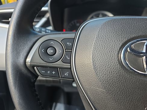 Used 2020 Toyota Corolla SE image 16