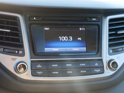 Used 2017 Hyundai Tucson SE image 22