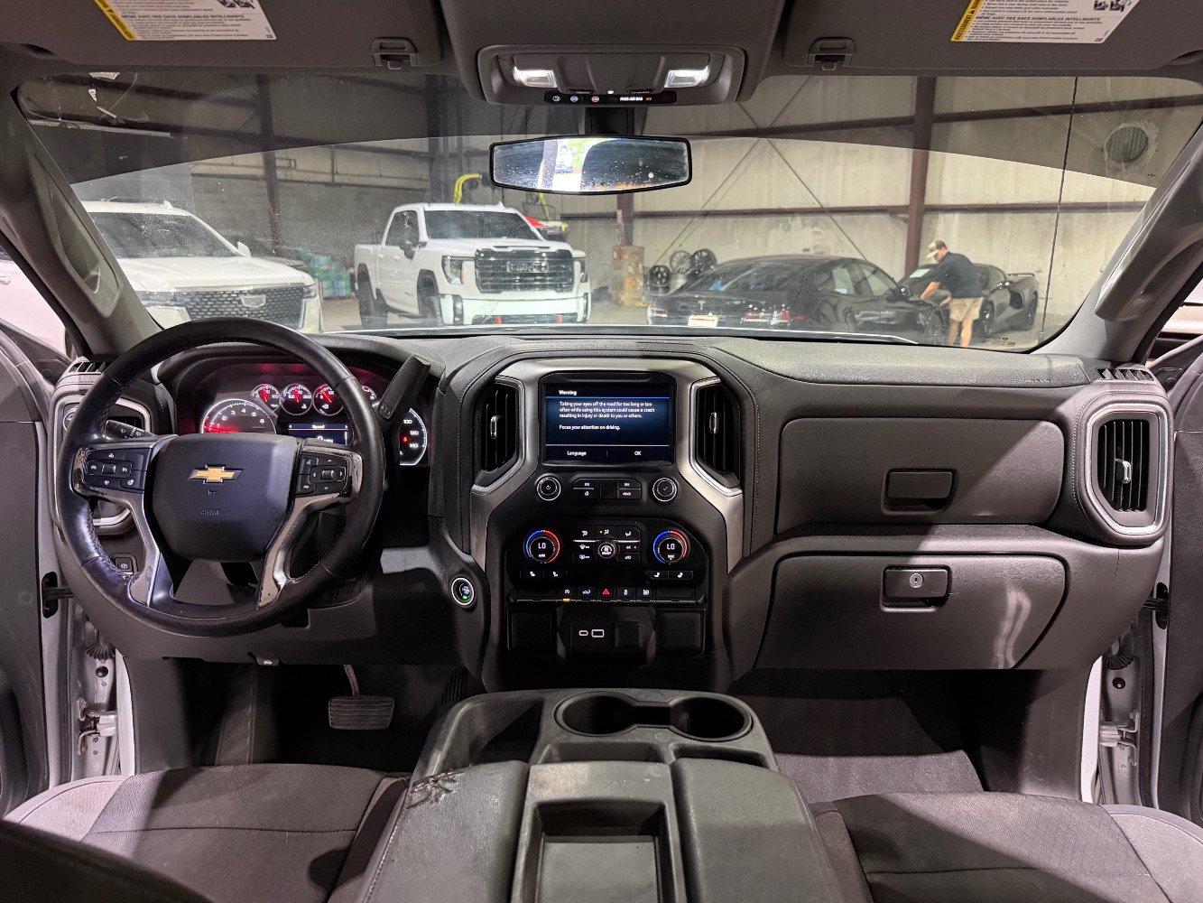 Used 2021 Chevrolet Silverado 1500 LT AWD/4WD image 28