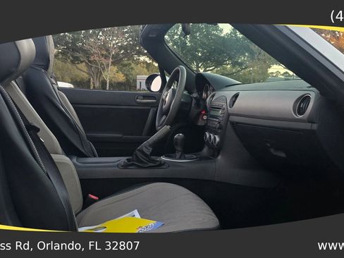 Used 2010 MAZDA MX-5 Miata Sport w/ Appearance Pkg image 14
