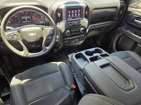 Used 2024 Chevrolet Silverado 1500 Custom w/ Turbomax Blackout Package RWD image 9