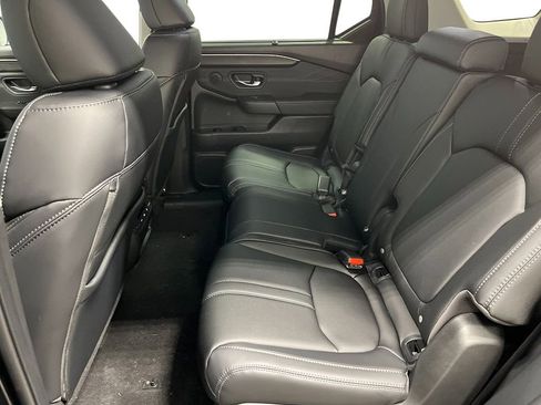 New 2026 Honda Pilot Touring image 25