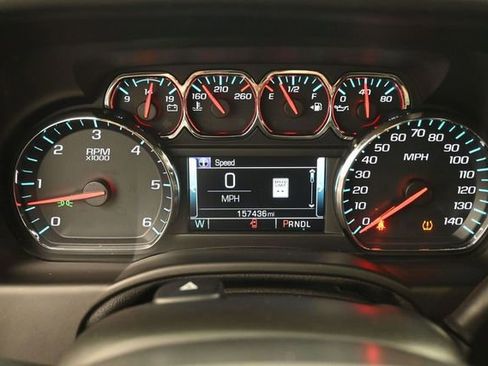 Used 2019 GMC Yukon XL SLT w/ Open Road Package AWD/4WD image 7