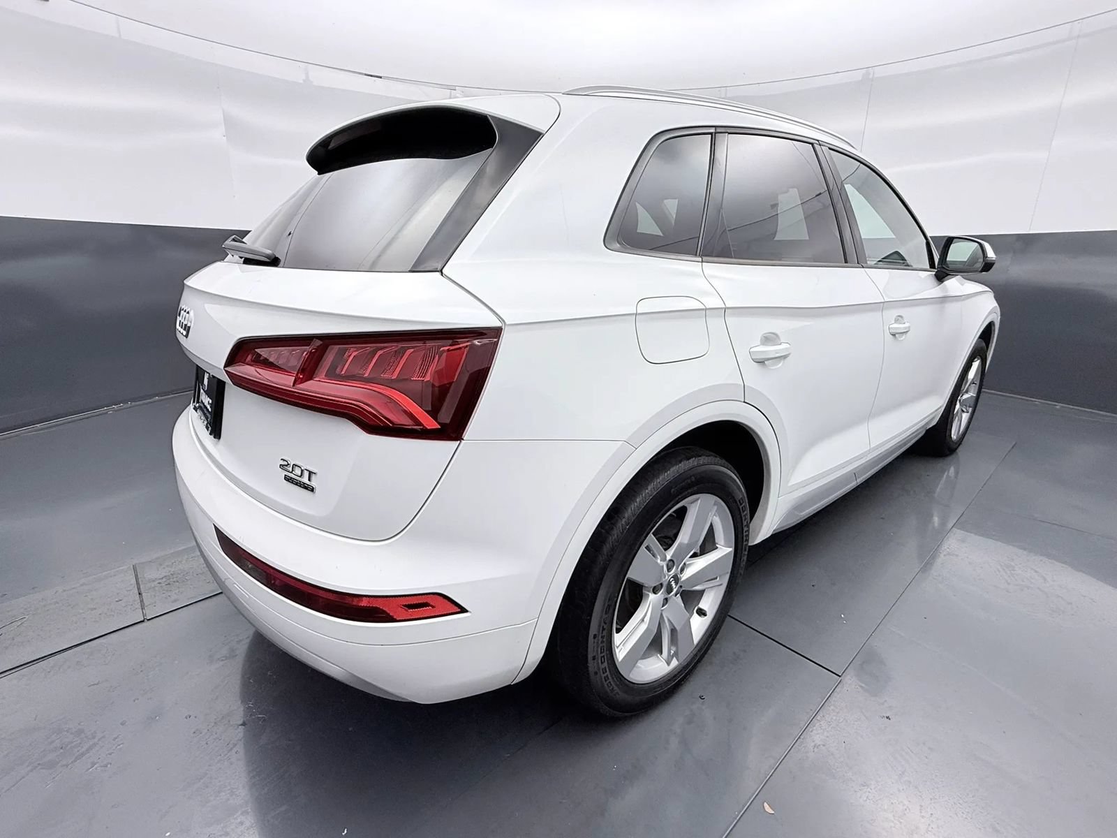 Used 2018 Audi Q5 2.0T Premium w/ Convenience Package AWD/4WD image 7