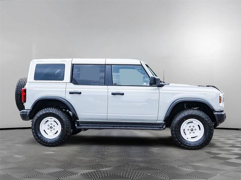 New 2026 Ford Bronco Heritage Edition AWD/4WD image 5