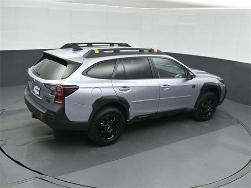 Used 2022 Subaru Outback Wilderness image 30