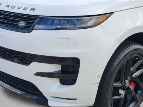 Certified 2025 Land Rover Range Rover Sport Dynamic SE AWD/4WD image 31