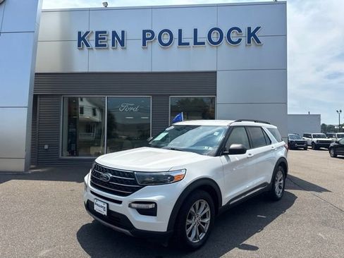 Certified 2023 Ford Explorer XLT w/ Equipment Group 202A AWD/4WD image 2