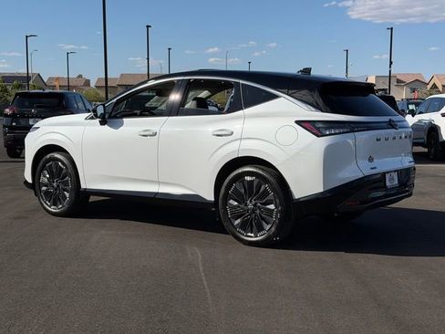 New 2026 Nissan Murano Platinum w/ Cargo Package AWD/4WD image 3