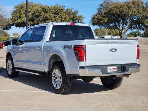 Used 2025 Ford F150 Lariat w/ Equipment Group 501A Mid image 4
