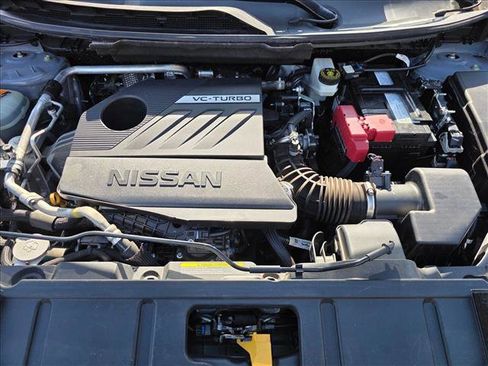 Used 2023 Nissan Rogue SV w/ SV Premium B Package image 23