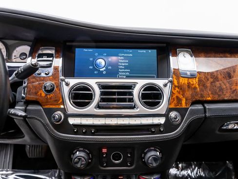 Used 2013 Rolls-Royce Ghost image 4