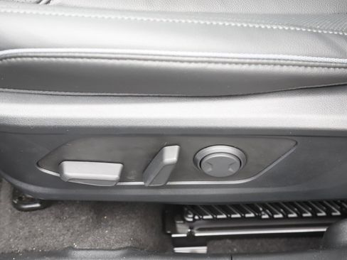 New 2026 Hyundai Tucson Limited image 15