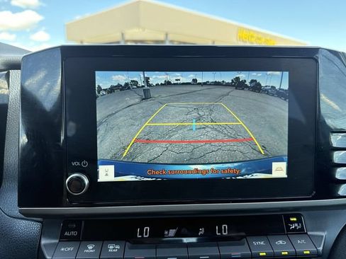Used 2026 Toyota Camry LE FWD image 17