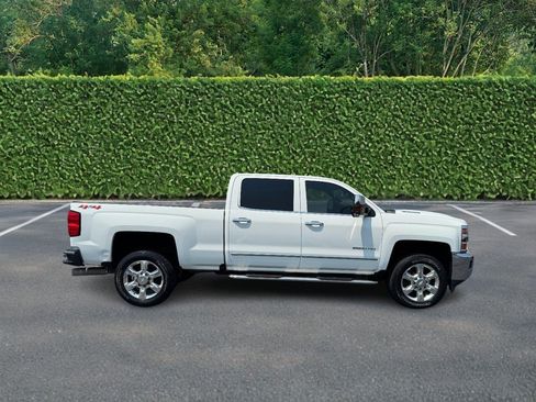 Used 2018 Chevrolet Silverado 2500 LTZ w/ Duramax Plus Package AWD/4WD image 2