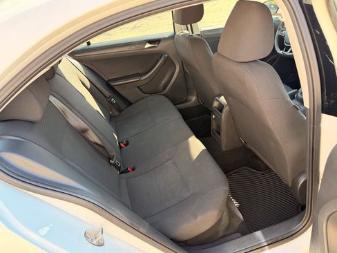 Used 2015 Volkswagen Jetta S image 20