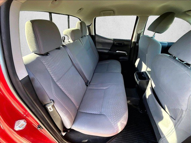 Used 2021 Toyota Tacoma SR5 RWD image 26