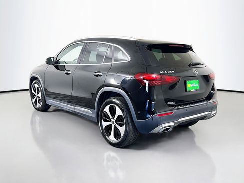Used 2025 Mercedes-Benz GLA 250 image 7