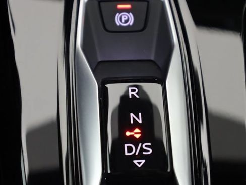 Certified 2025 Audi Q5 Premium Plus w/ Premium Plus AWD/4WD image 20