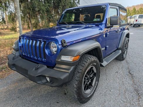 Used 2018 Jeep Wrangler Sport image 11