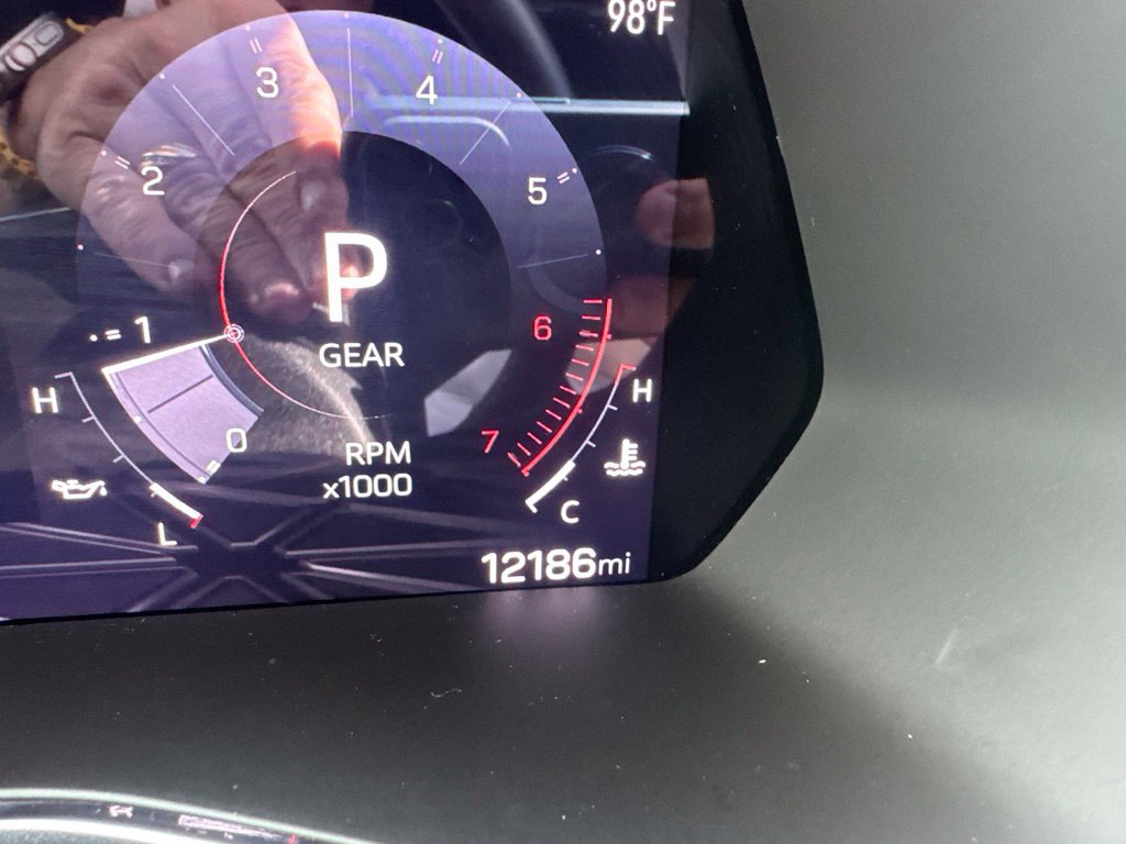 Used 2025 GMC Canyon Denali AWD/4WD image 18