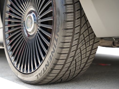 Used 2020 Rolls-Royce Wraith RWD image 18