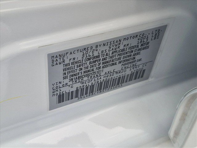 Used 2025 Nissan Sentra SV FWD image 23