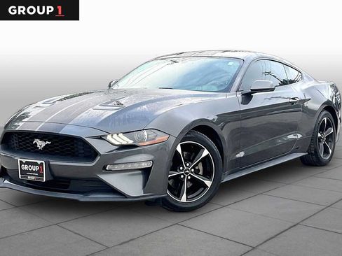 Used 2018 Ford Mustang Coupe RWD image 1