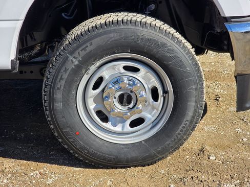 New 2026 Ford F350 XL w/ XL Chrome Package image 10