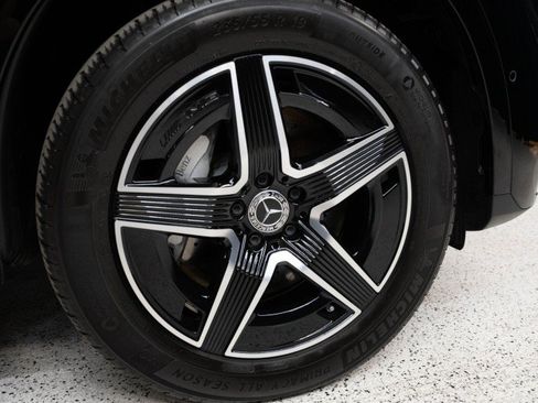 Certified 2026 Mercedes-Benz GLC 300 4MATIC image 11