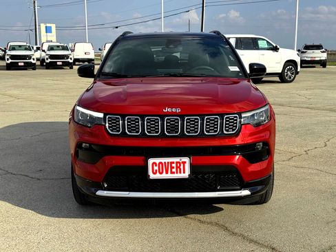 Used 2025 Jeep Compass Limited w/ Elite Group image 3